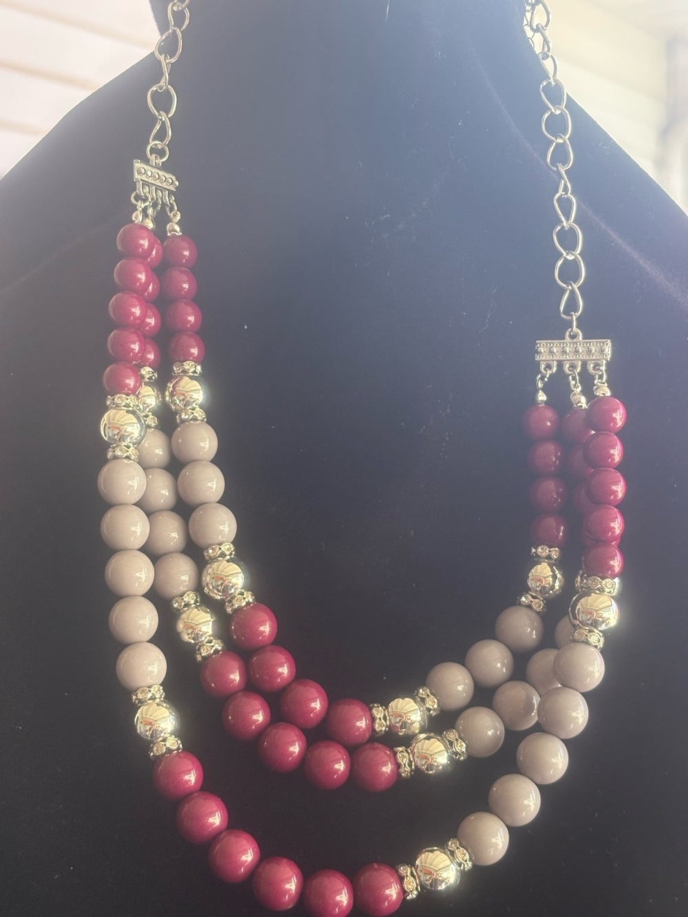 Elegant Two-Tone purple and light lavender Beaded Necklace - Women Jewelry